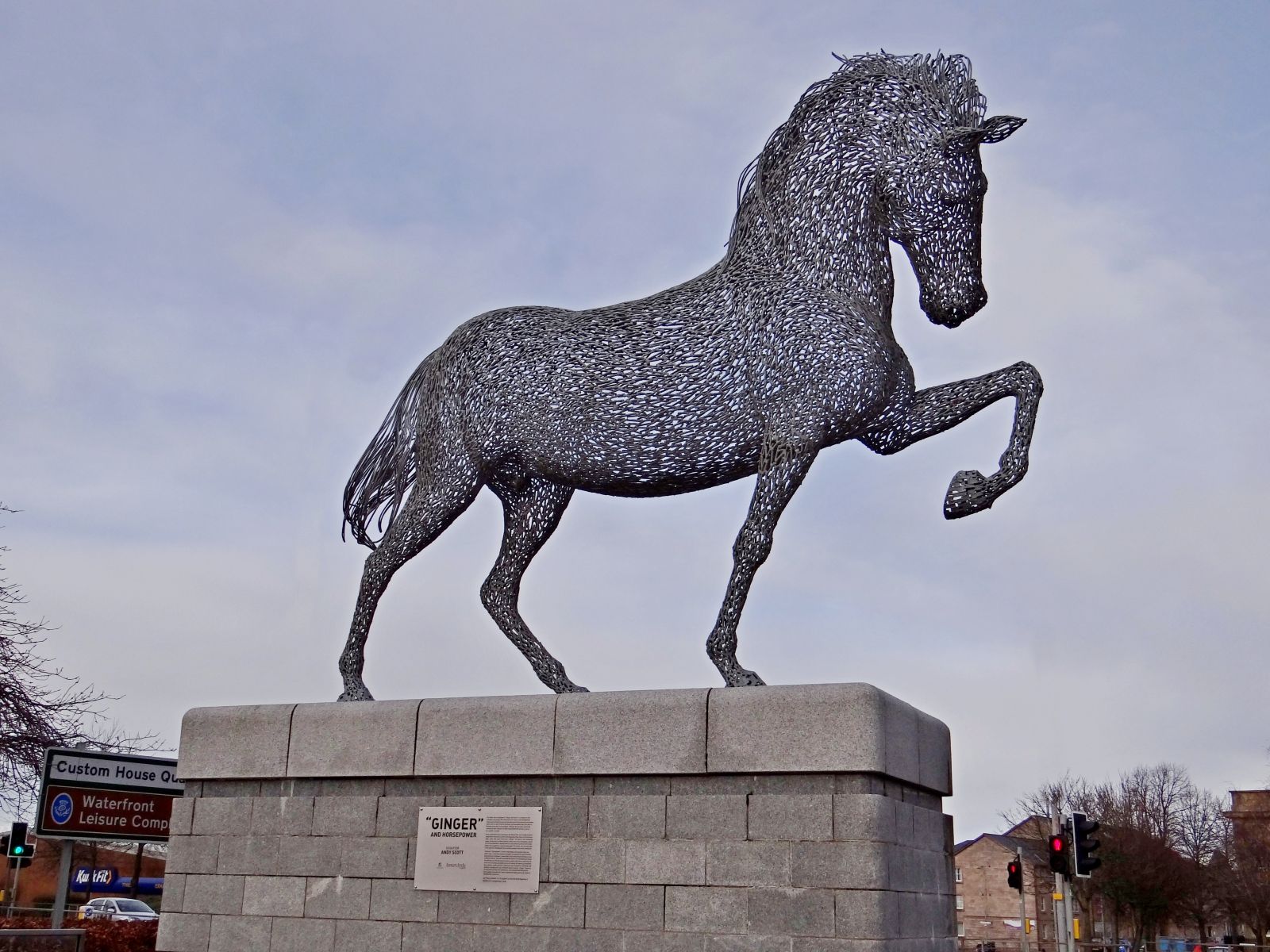 Ginger the Horse – Cathcart St. Greenock - Andy Scott -2013 To commemorate the working horses who worked in local industry